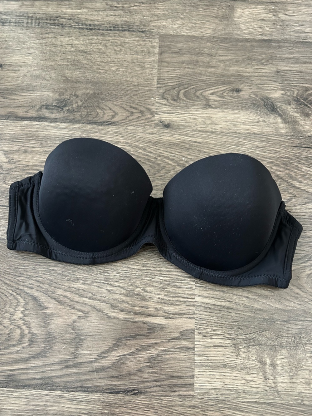 Black Strapless Padded Bra 34B